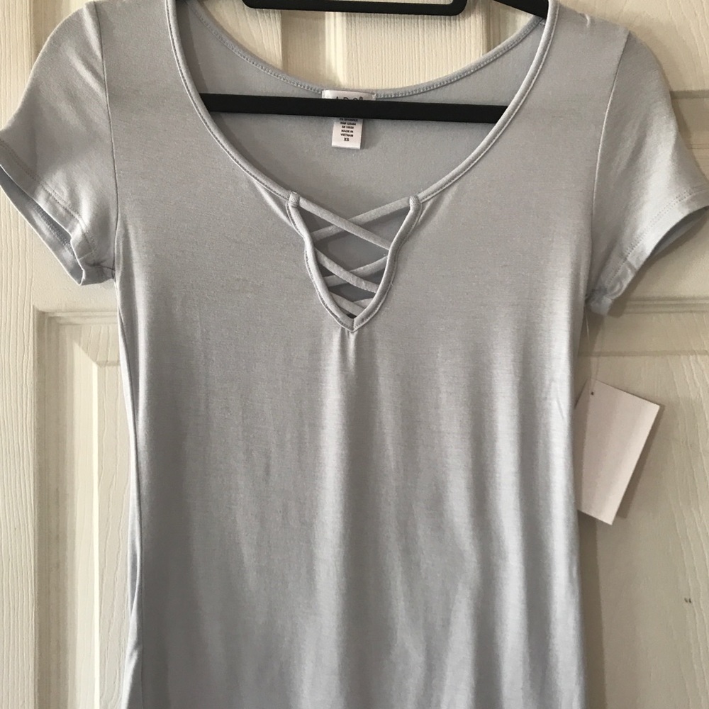 Lightweight top baby blue