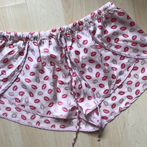 Silky kiss shorts
