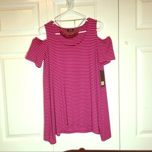 NEW!! Jones New York split shoulder top