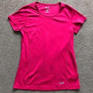 Mountain Hardwear Pink Active Workout Shirt Size M
