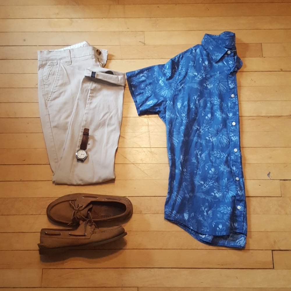 Blue Hawaiian button down t-shirt