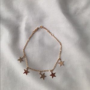Gold Brandy Melville stars bracelet