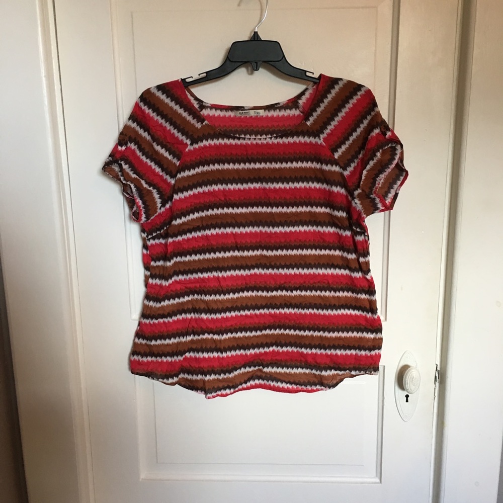 Old Navy tribal print short sleeve shirt