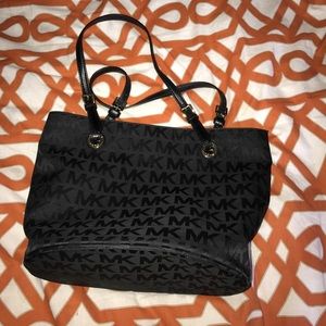 Excellent Condition! Michael Kors bag