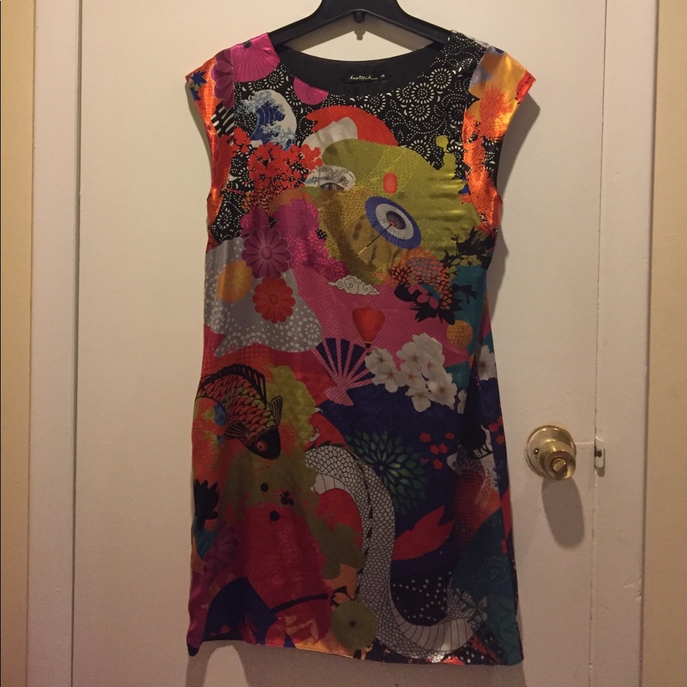 Multicolored dress