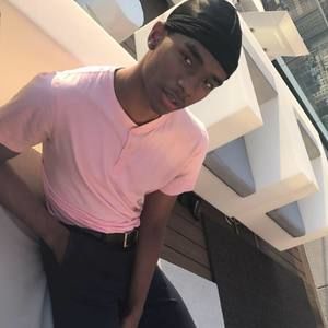 Meet your Posher, Zaire