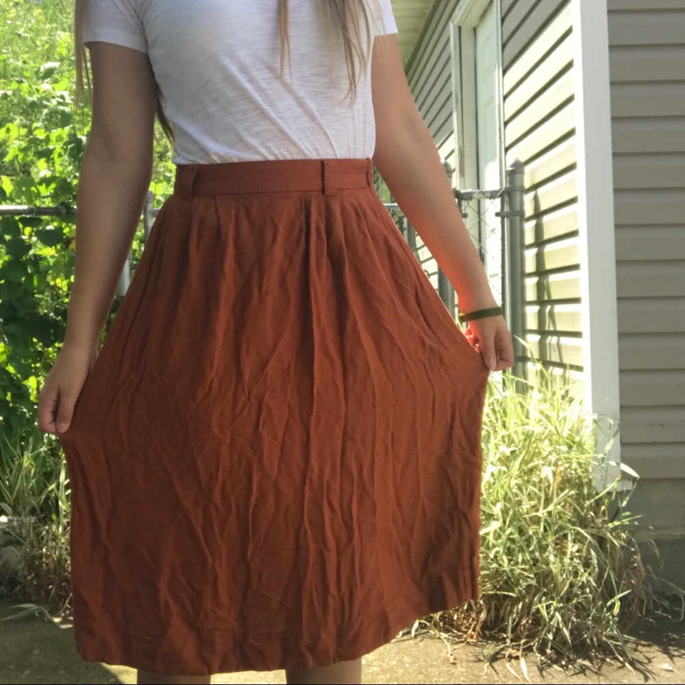 FOREVER21 MIDI SKIRT