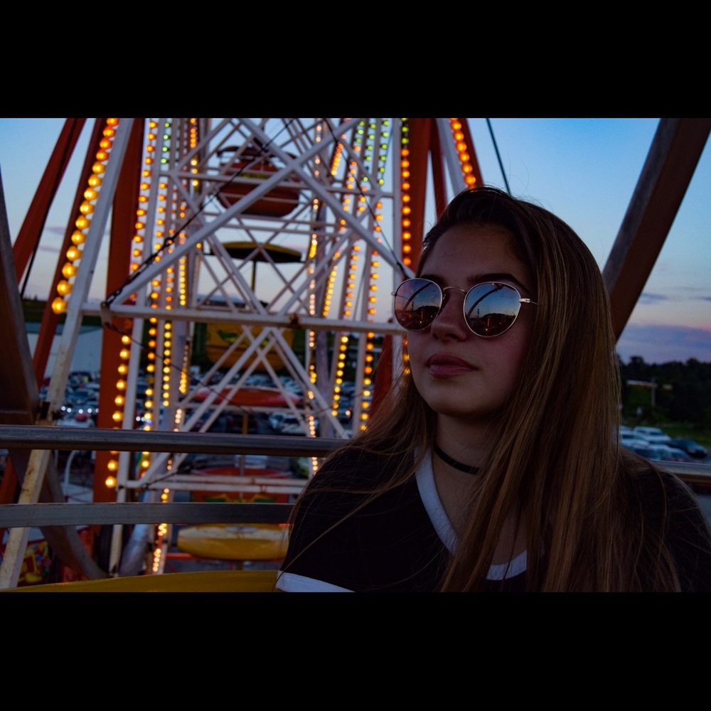 Meet your Posher, Emma