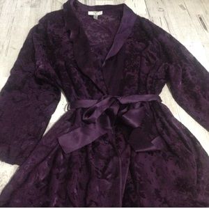 Vintage Valentino intimo robe and nightgown set