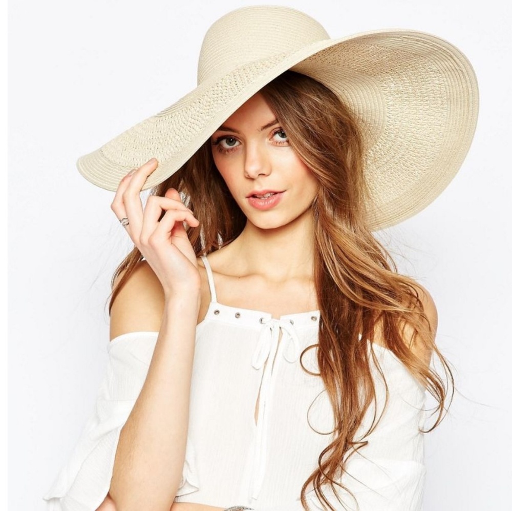 NWT Asos Oversized Straw Hat with Crochet Insert