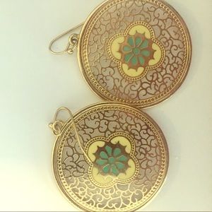 Gold Dangly earrings