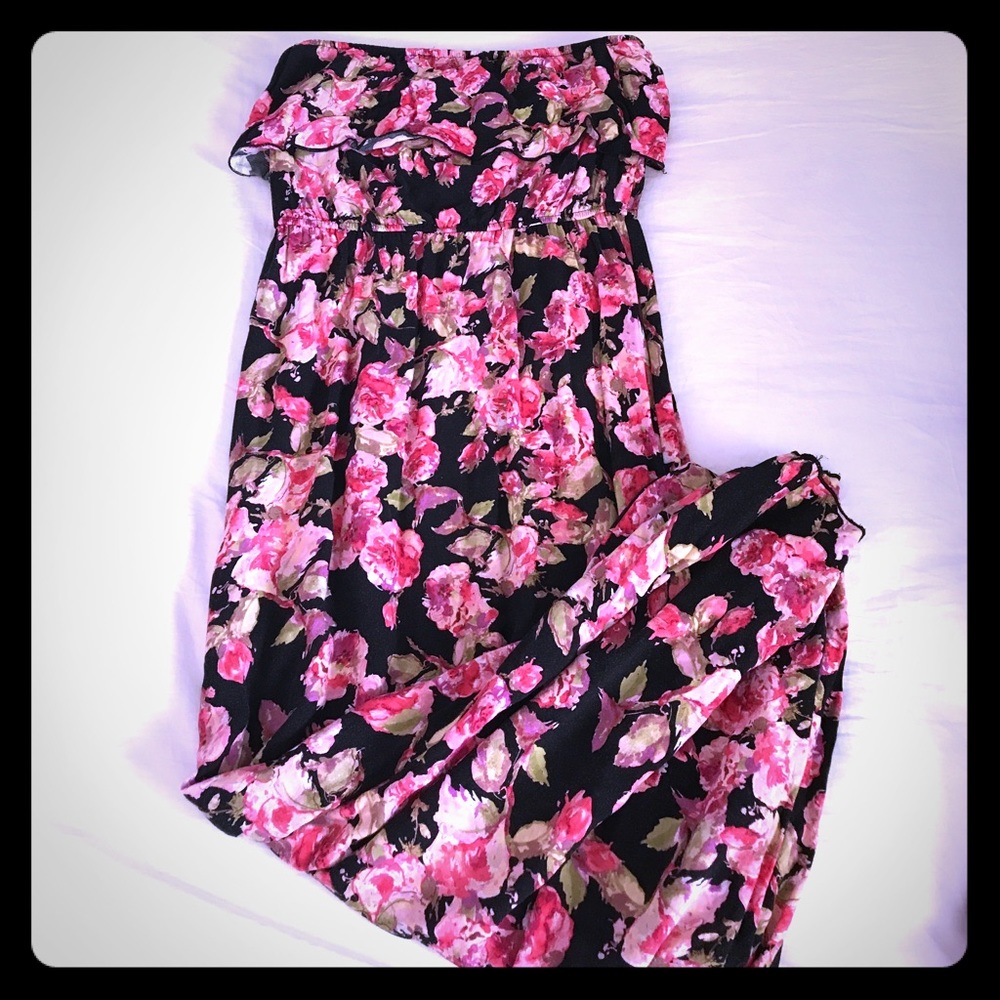 🌸EUC Strapless Maxi Dress🌸