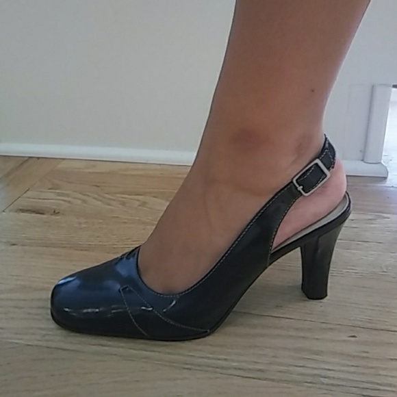 Anne Klein Shoes - AK Anne Klein Slingback Pumps 7M