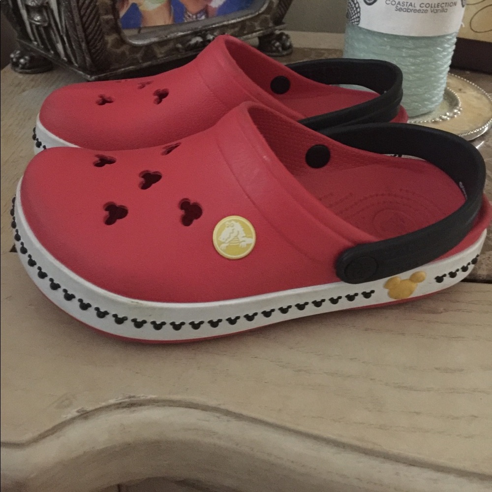 Mickey Mouse Crocs