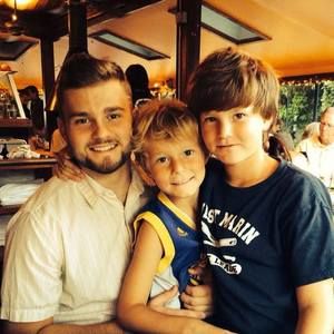 Meet your Posher, Alex