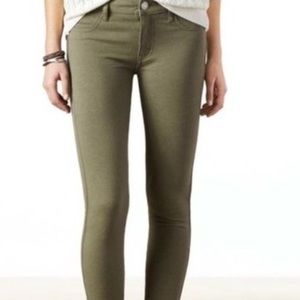 American Eagle Jeggings size 0 Olive Green fall!
