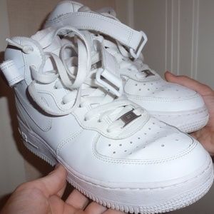 Nike Air Force 1 Mid