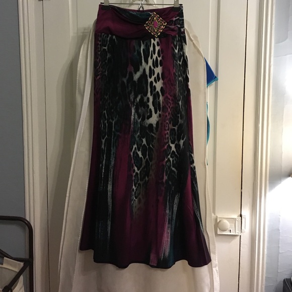 Maxi skirt - Picture 1 of 2