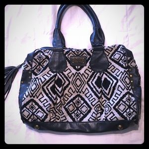 BILLABONG || Geometric Casual Everyday Bag!