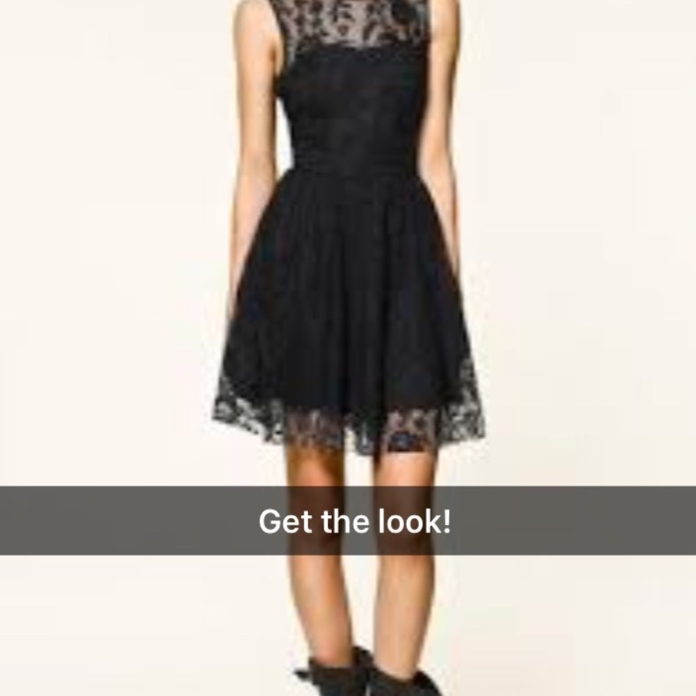 Super cute Zara lace dress with see through back