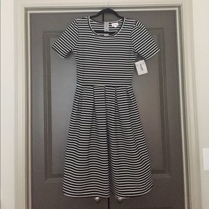 NWT Lula Roe Amelia dress Small Stripes