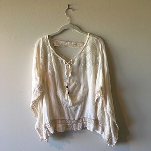 Cute flowy top ✨