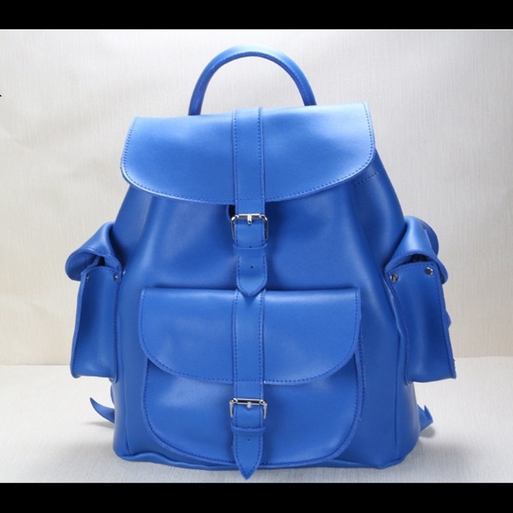 Grafea- smurf blue backpack