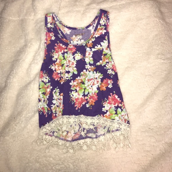 Floral tank top - Picture 1 of 3