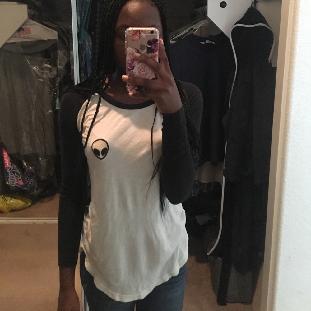Brandy Melville baseball shirt