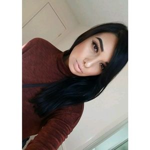 Meet your Posher, Mari
