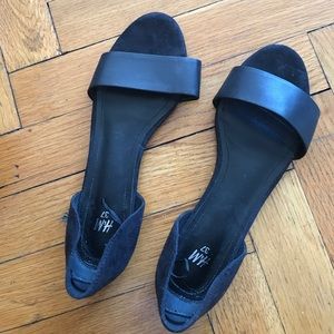 Heel Capped Slip Ons!