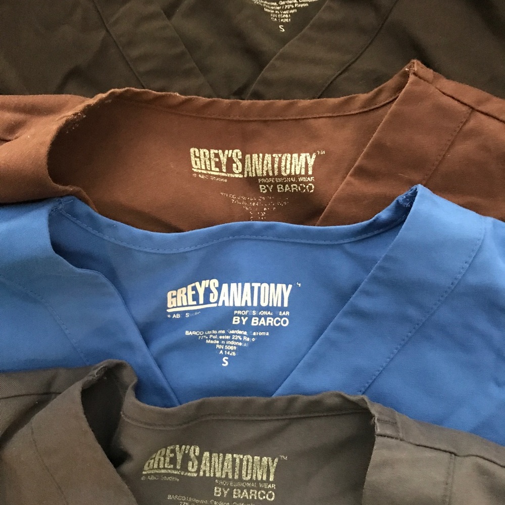 Blue greys anatomy scrubs