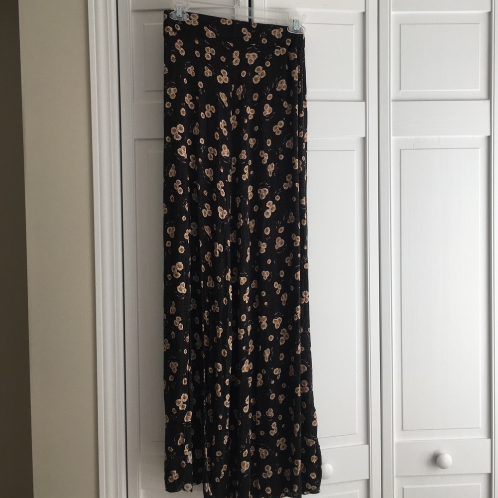 Floral maxi skirt