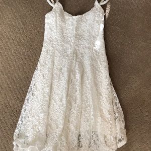 White lace dress
