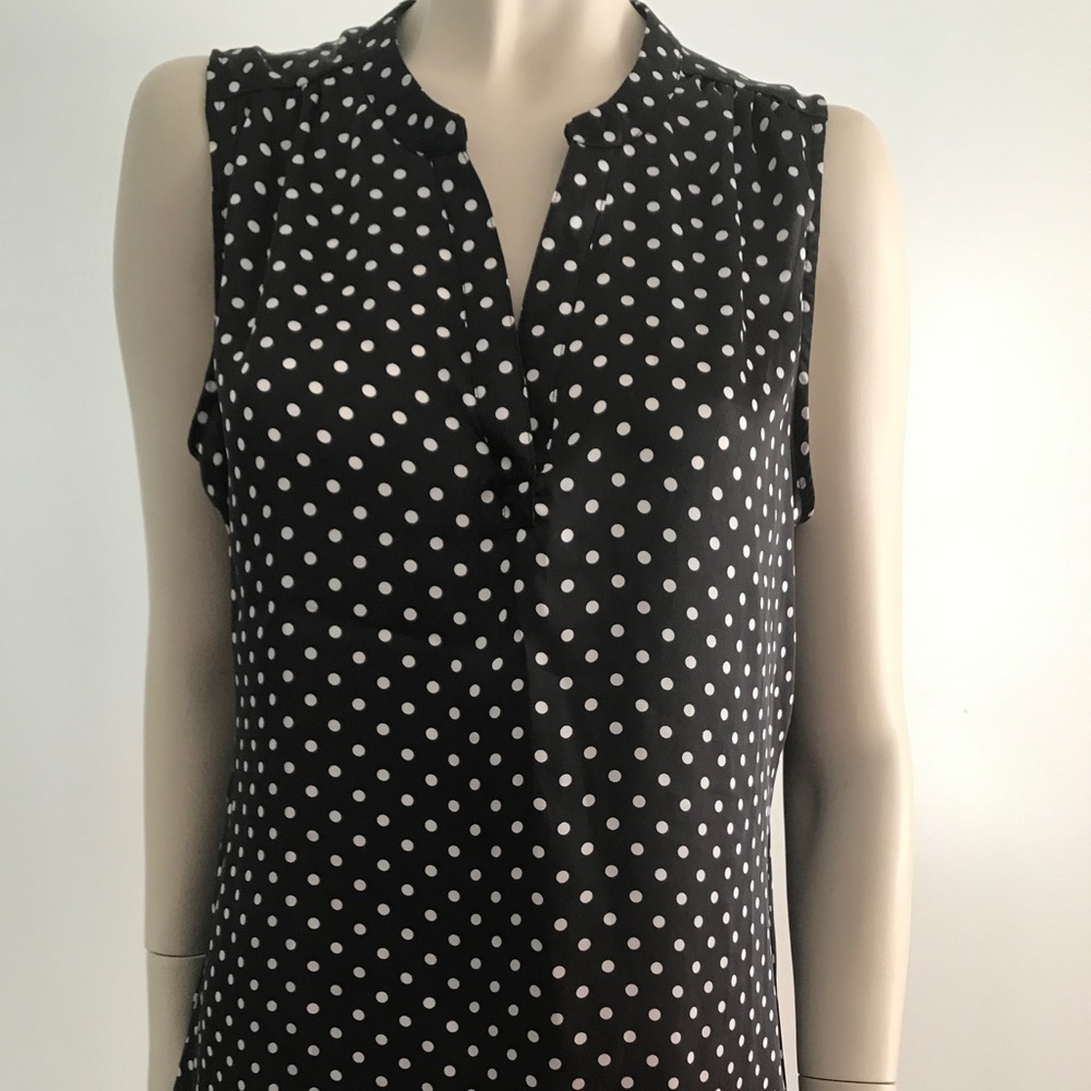 Sleeveless tunic polka dot