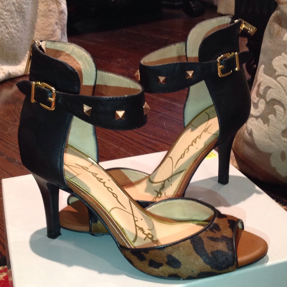 Jessica Simpson open toed leopard heels