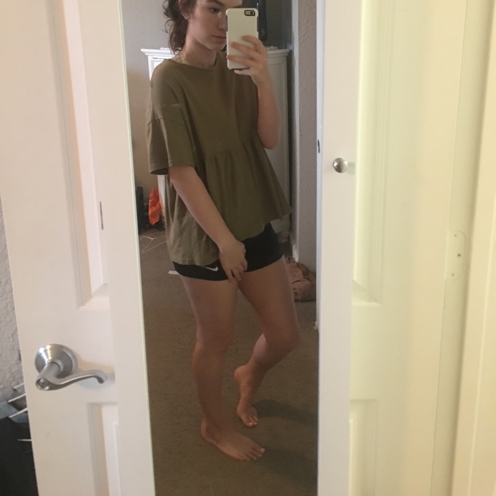 Green peplum top