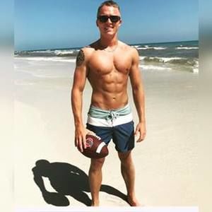 Meet your Posher, Logan