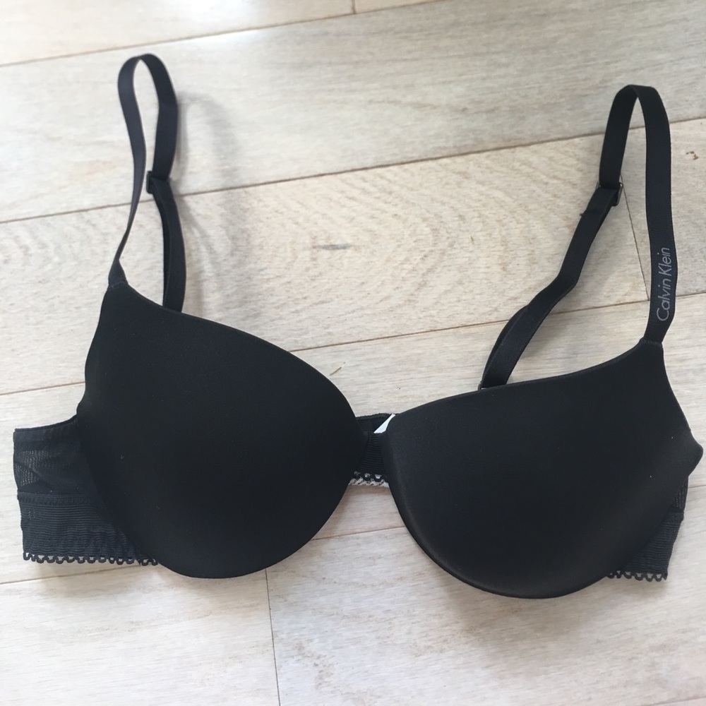 Black Calvin Klein bra