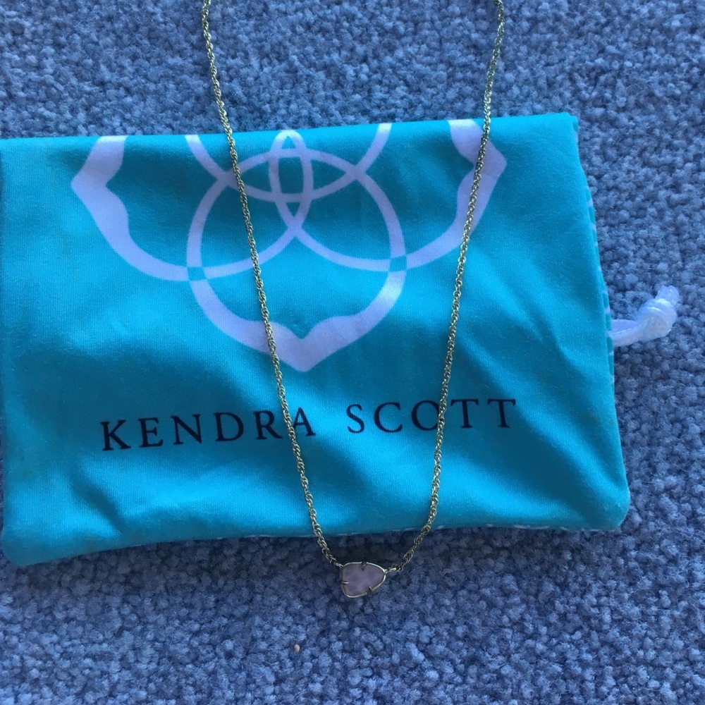 Kendra Scott Necklace