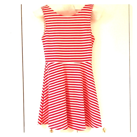 Divided Dresses & Skirts - EUC Divided by H&M Sleeveless Dress