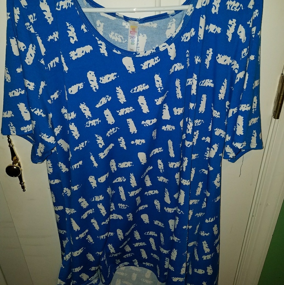 LuLaRoe Prefect T