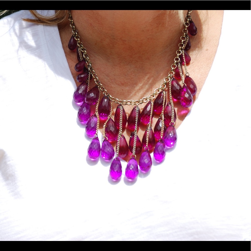 Purple Metal Gold Bead Necklace.