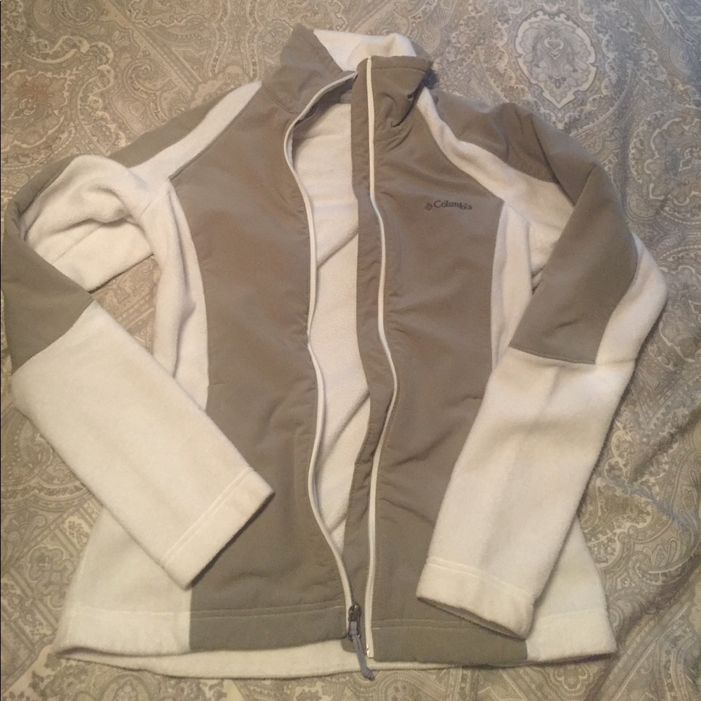 White and grey zip up Columbia hoodie/jacket