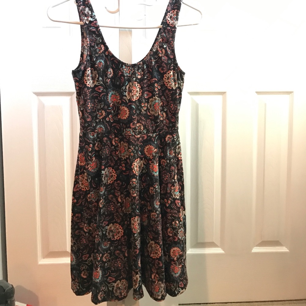 🎉 Urban Outfitters Dress SALE 🎉