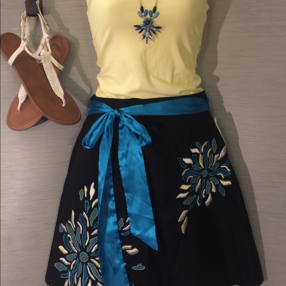 ✔5 for $13✔🌼NWT Black A-Line Skirt🌻