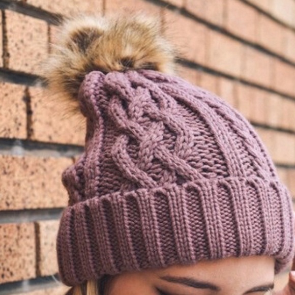 New❣️Rose Cable Knit Beanie with Pom Pom - Picture 2 of 2