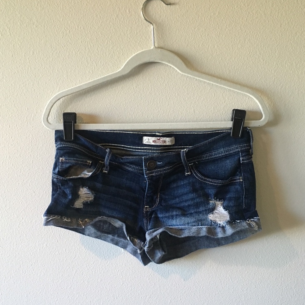 Cute jean shorts ✨