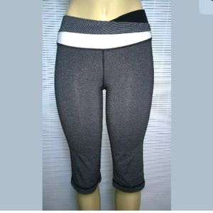 Lululemon Crops Size 4