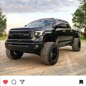 Meet your Posher, Roy